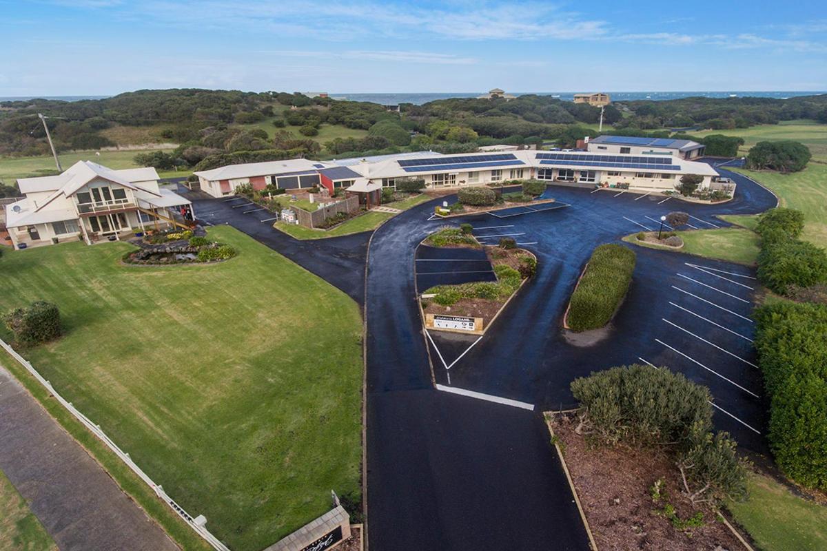 Logans Beach Apartments - The Loft Warrnambool Buitenkant foto